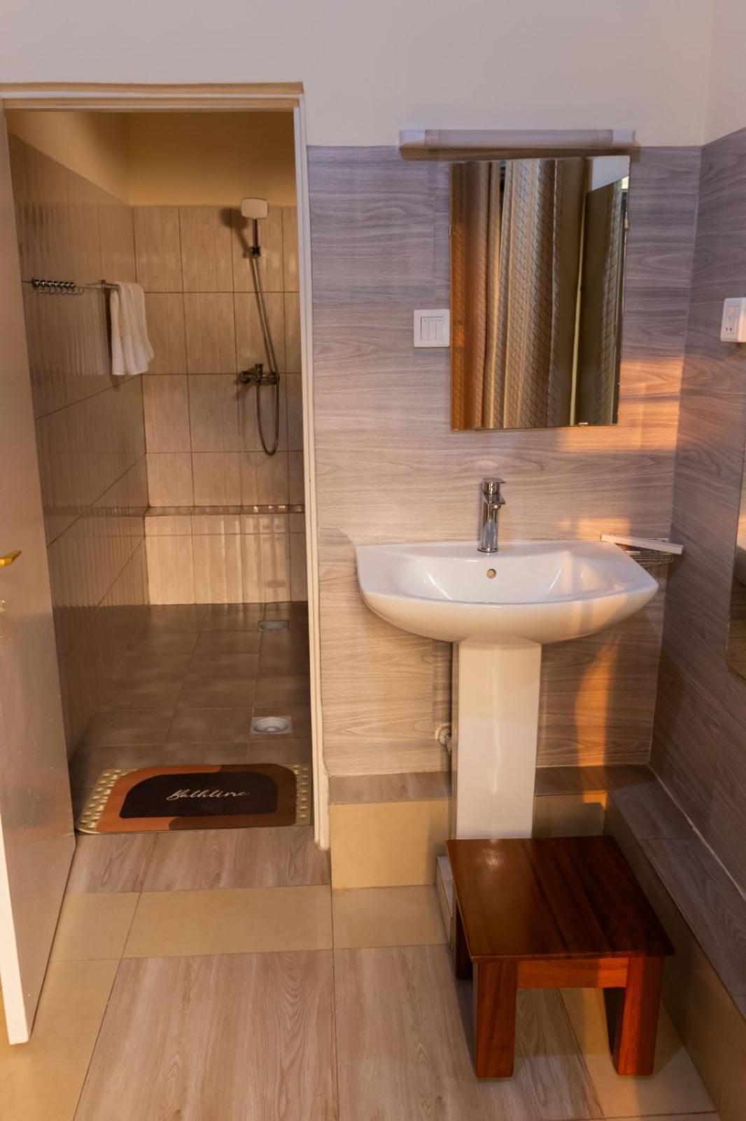 Comfort B&B Kigali Eksteriør billede